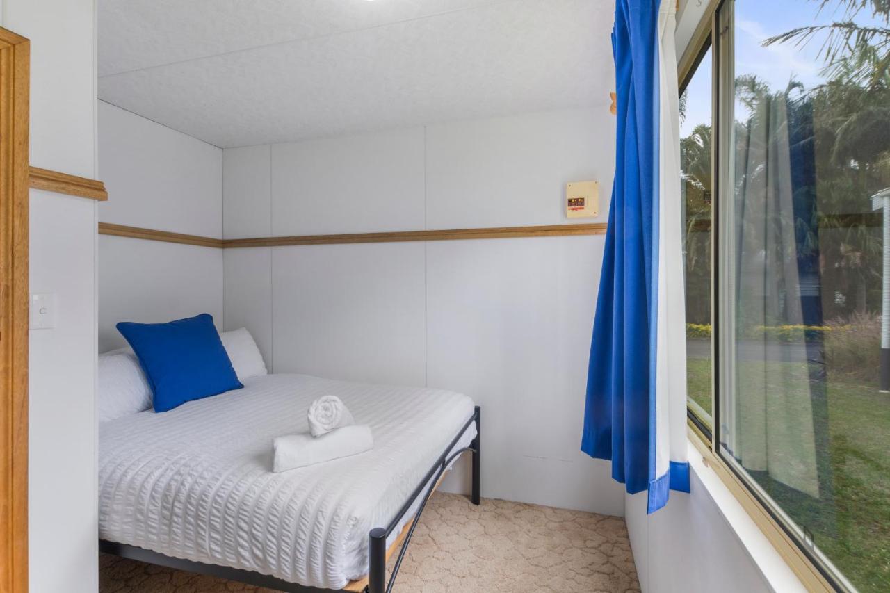 Wairo Beach Holiday Park Tabourie Lake Екстериор снимка