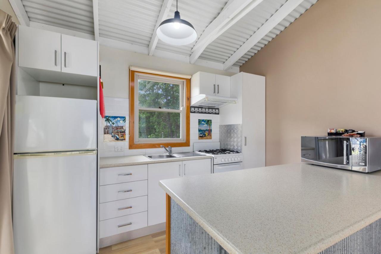 Wairo Beach Holiday Park Tabourie Lake Екстериор снимка