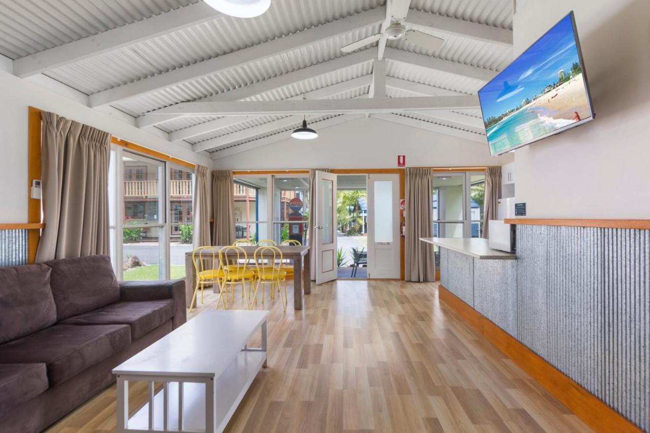 Wairo Beach Holiday Park Tabourie Lake Екстериор снимка