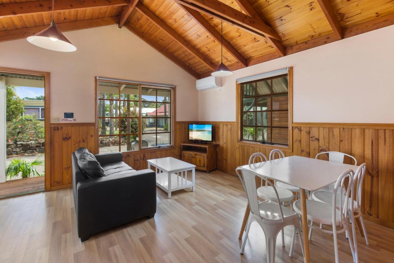 Wairo Beach Holiday Park Tabourie Lake Екстериор снимка