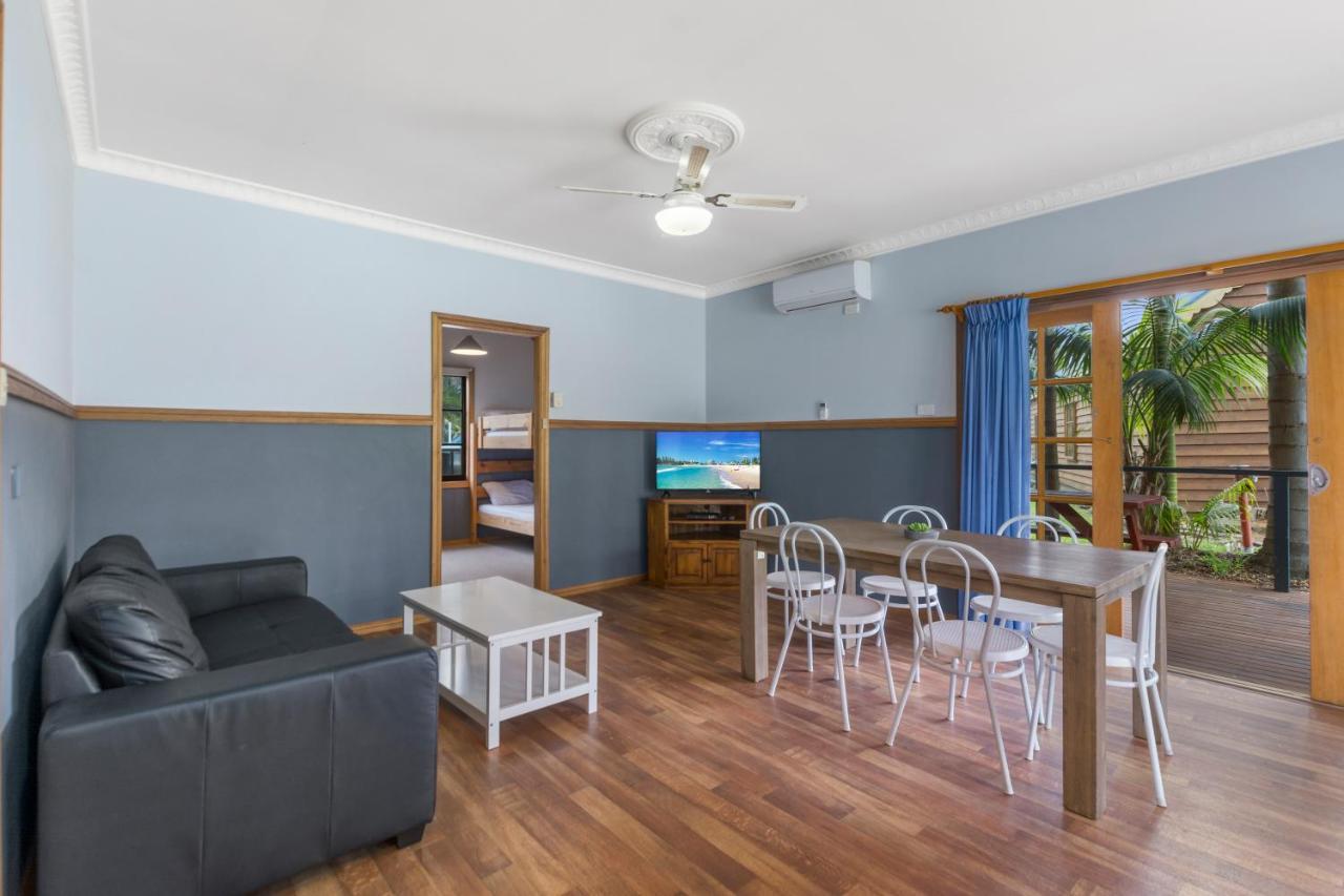 Wairo Beach Holiday Park Tabourie Lake Екстериор снимка