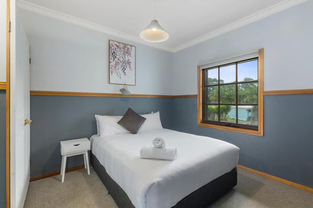 Wairo Beach Holiday Park Tabourie Lake Екстериор снимка