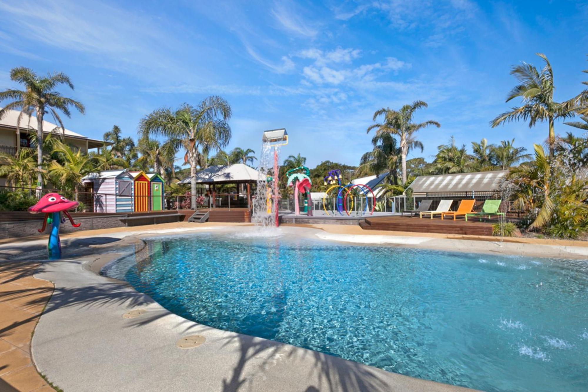 Wairo Beach Holiday Park Tabourie Lake Екстериор снимка